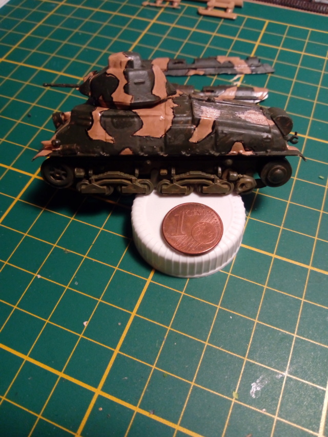 SOMUA S - 35 -- HELLER 1/72 12-07-11