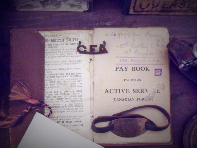 Le livret individuel du soldat : Small Book, Pay Book etc 21_11010