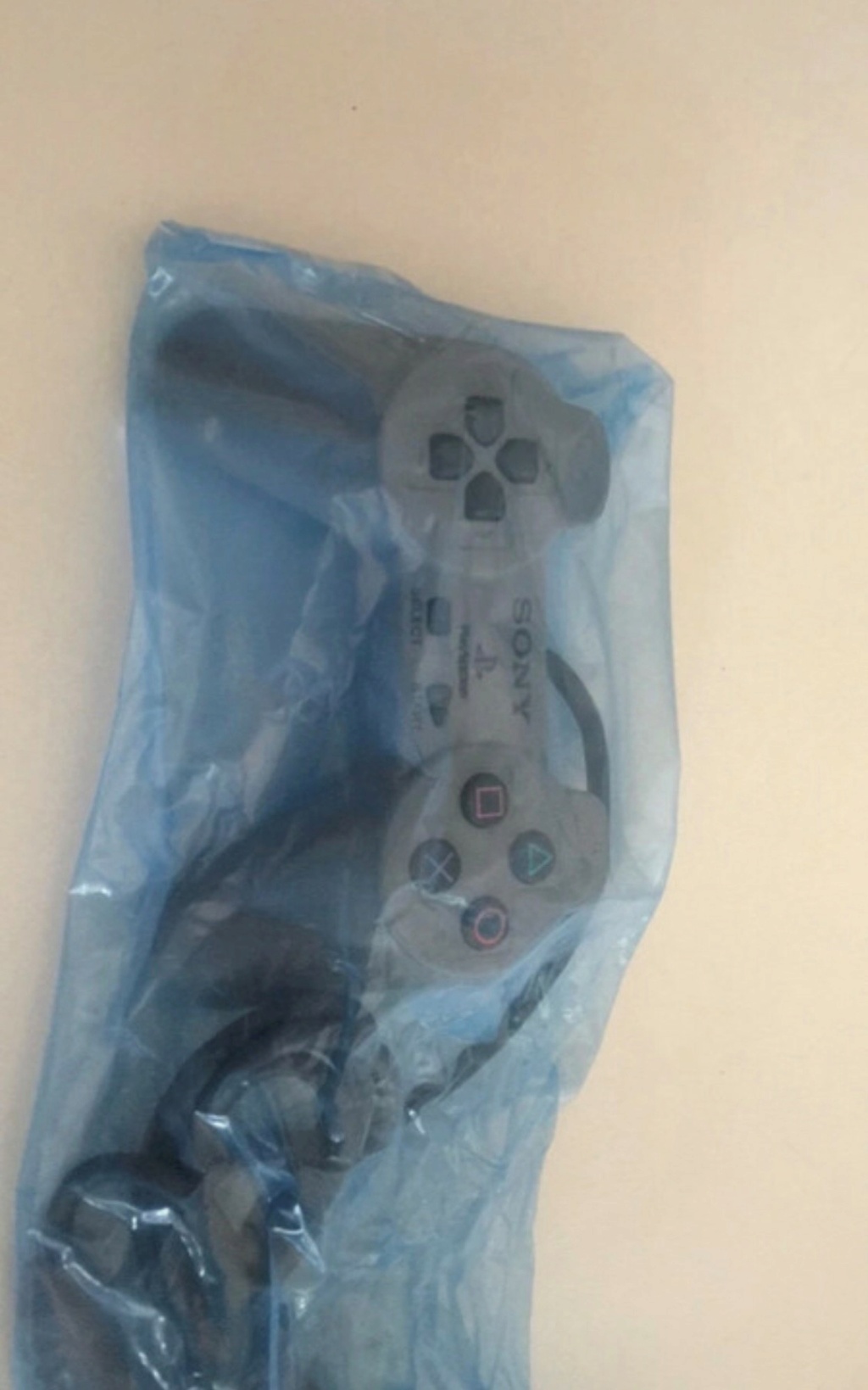 HELP - Manette ps1 (vraie - fausse) 312