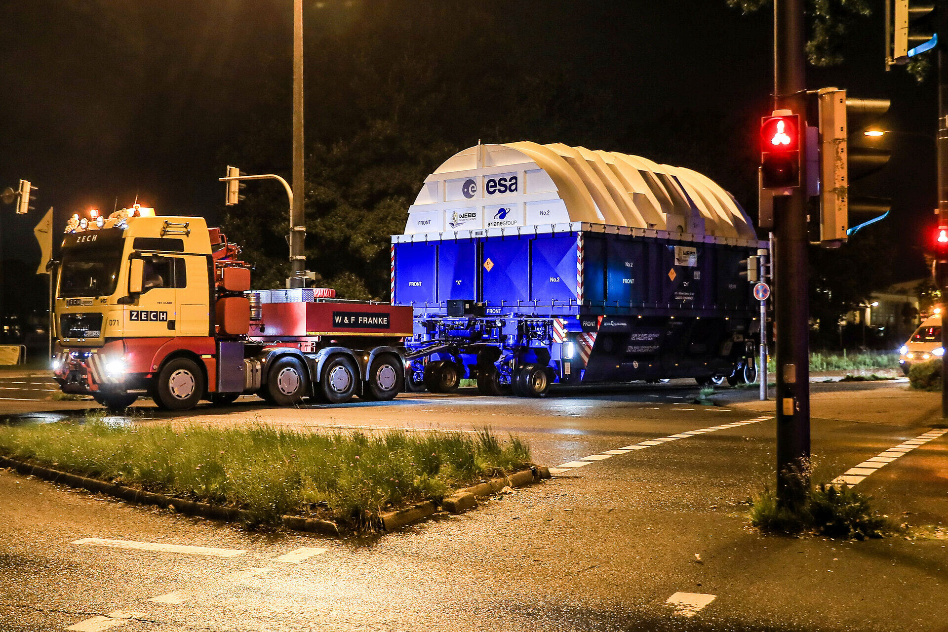 Ariane 5 VA256 (JWST) - CSG - 25.12.2021 12103