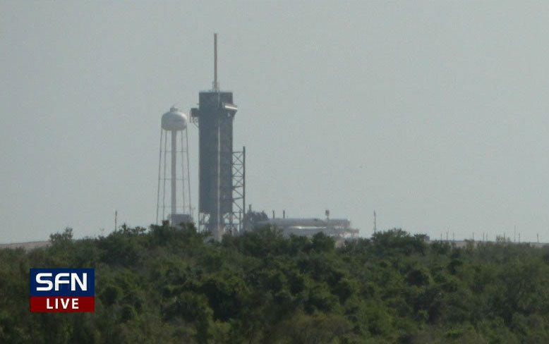 Falcon Heavy (Arabsat 6A) - KSC - 11.4.2019 - Page 3 1552