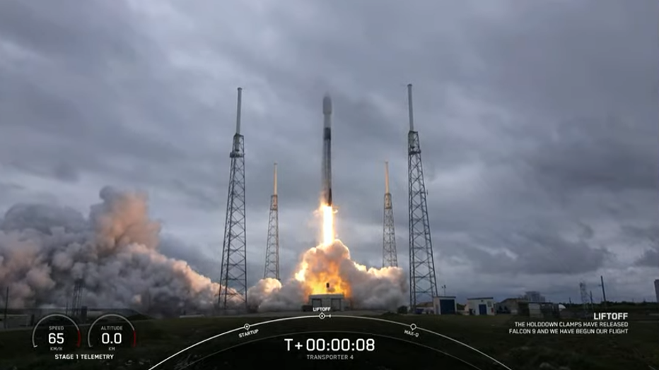 Falcon 9 (Transporter-4) - CCSFS - 1.4.2022 Image130