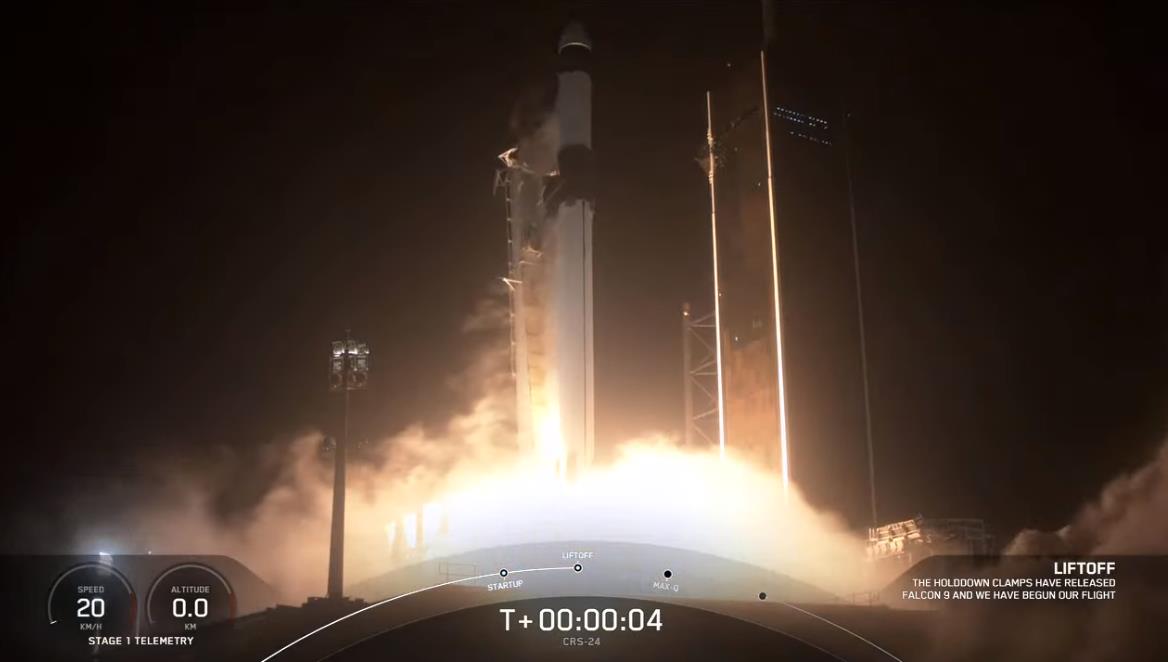 Falcon 9 (Dragon CRS-24) - KSC - 21.12.2021 Scre2208
