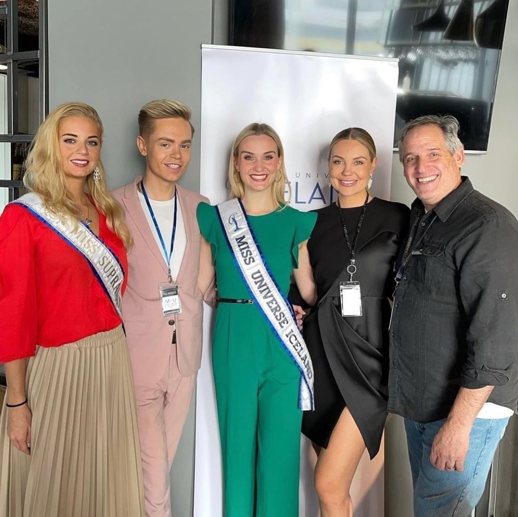 MISS UNIVERSE ICELAND 2021 - Page 3 24220310
