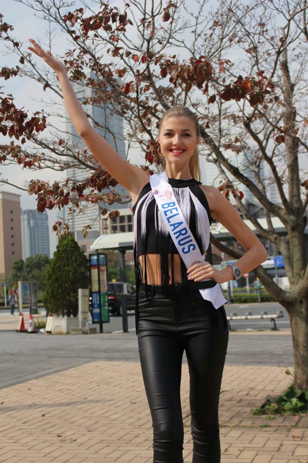 ***Road to Miss International 2019- OFFICIAL COVERAGE  (12 November)*** - Official photos p.11 - Page 7 Fb_12100