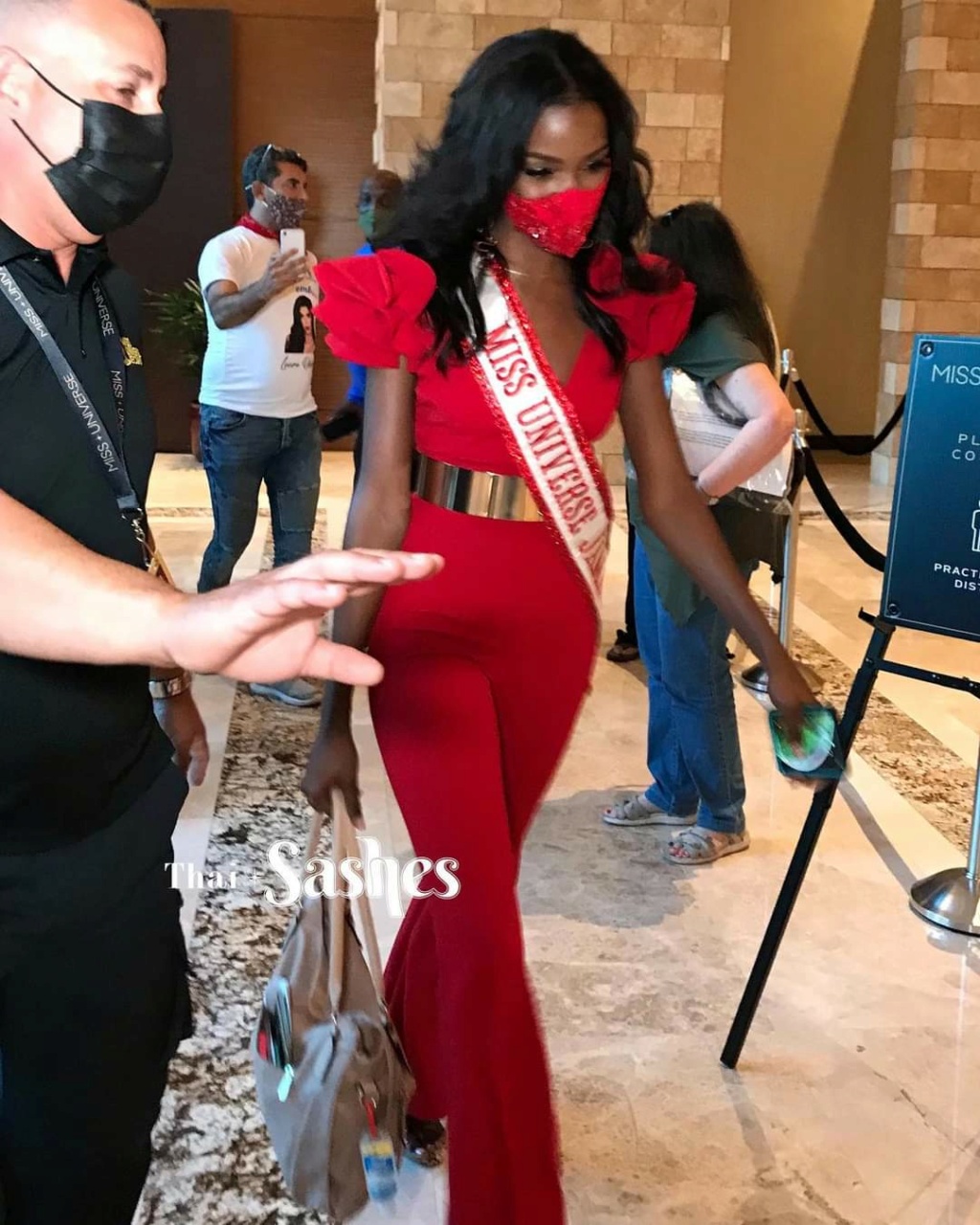 *****OFFICIAL COVERAGE OF MISS UNIVERSE 2020 - Final Results!***** - Page 8 Fb_17065