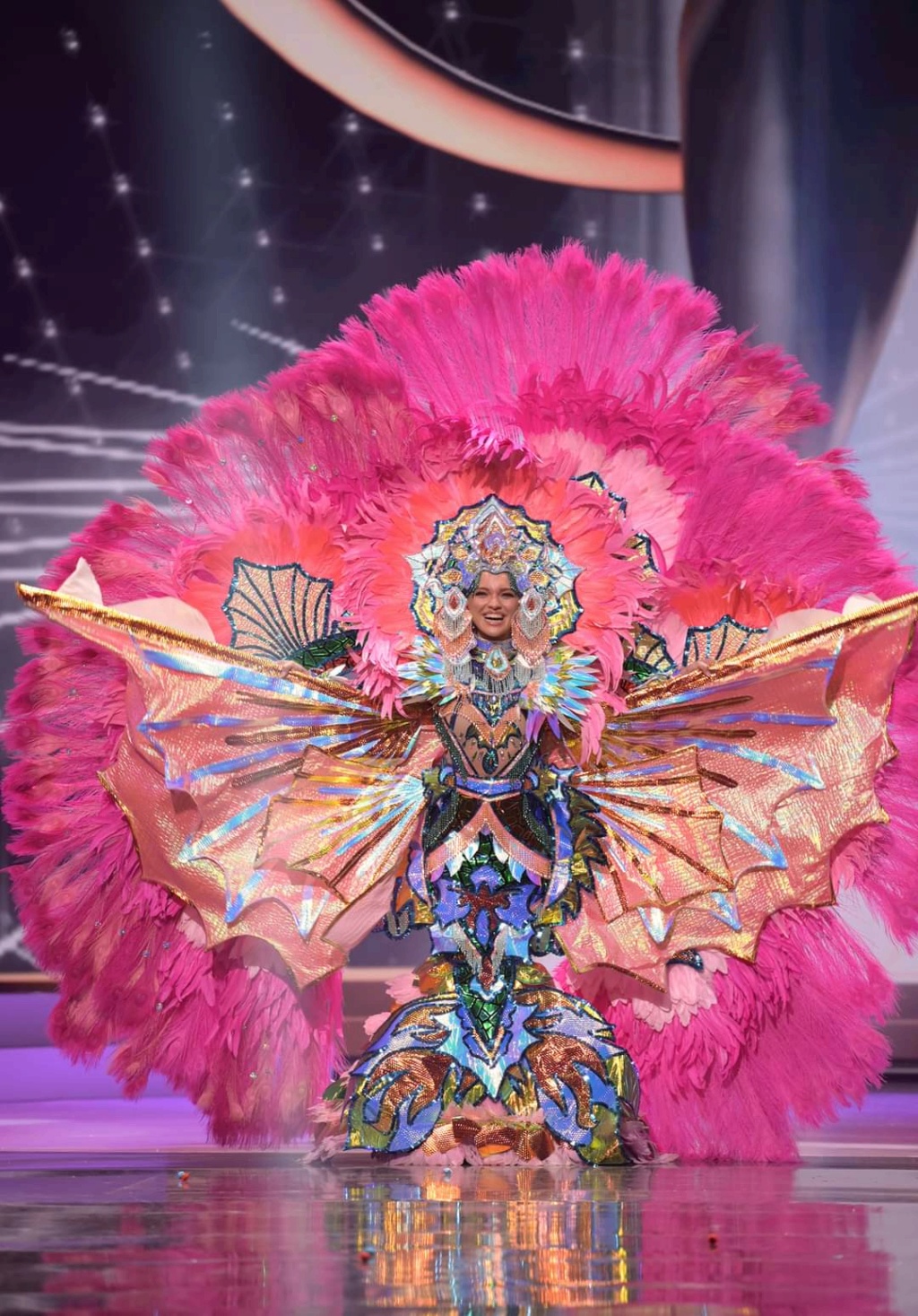 MISS UNIVERSE 2020 - NATIONAL COSTUME - Page 2 Fb_17503