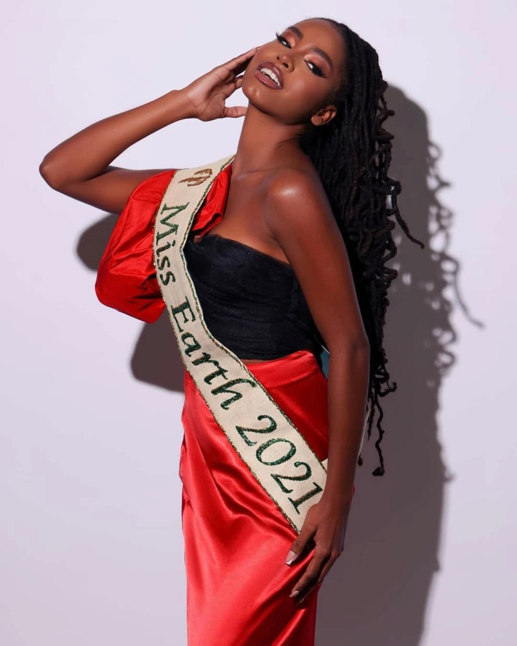 The Official Thread of MISS EARTH 2021: Destiny Wagner of Belize! - Page 2 Fb_22132