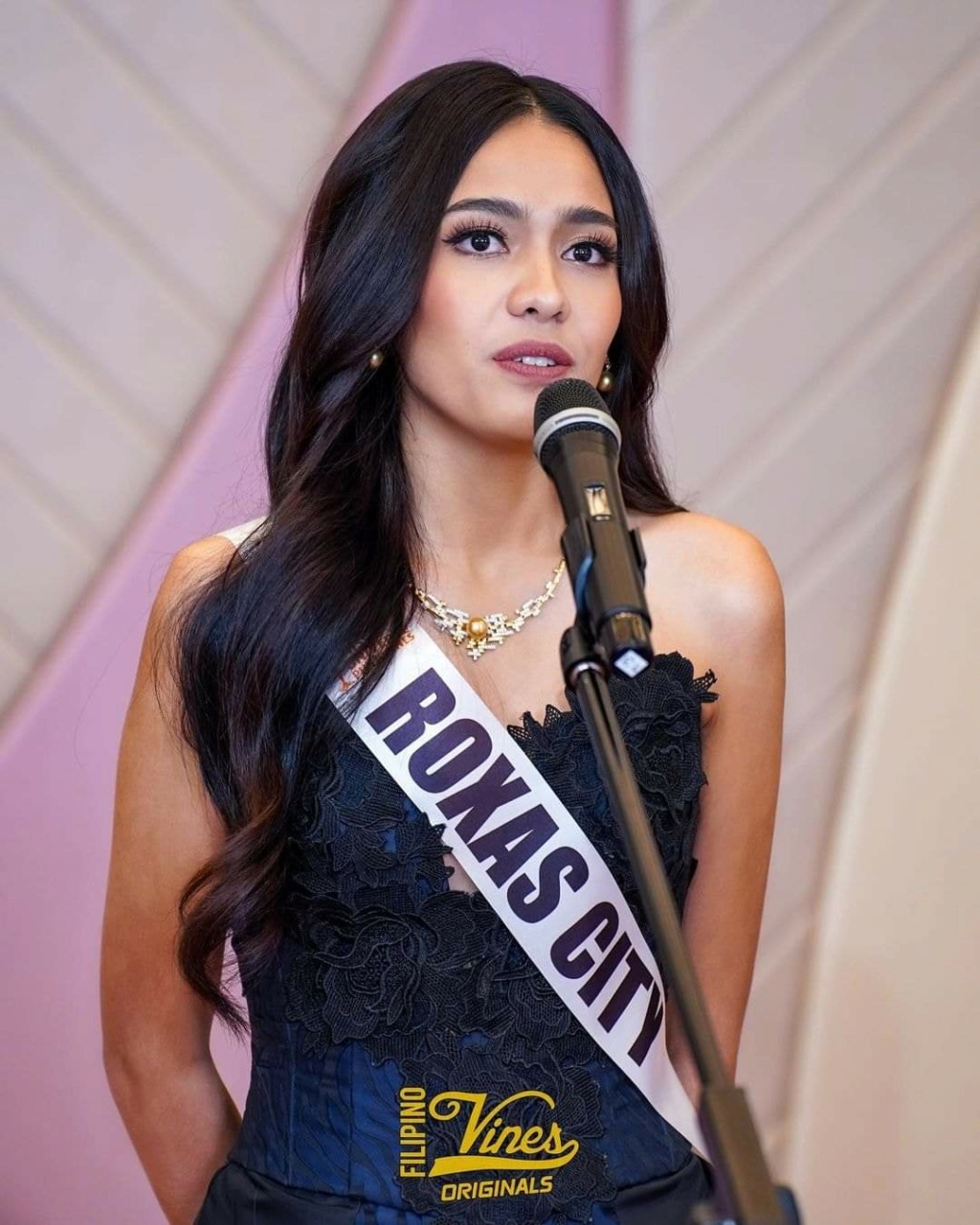 ROAD TO MISS UNIVERSE PHILIPPINES 2022 is is Miss Pasay, Celeste Cortesi - Page 9 Fb_22187