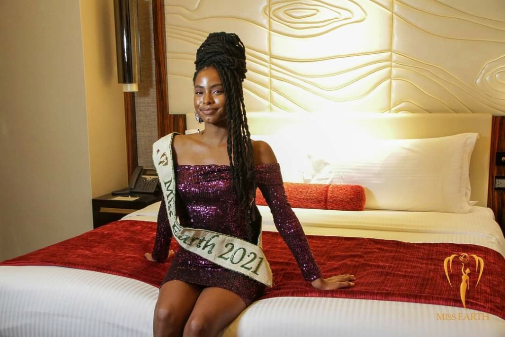 The Official Thread of MISS EARTH 2021: Destiny Wagner of Belize! - Page 5 Fb_24786
