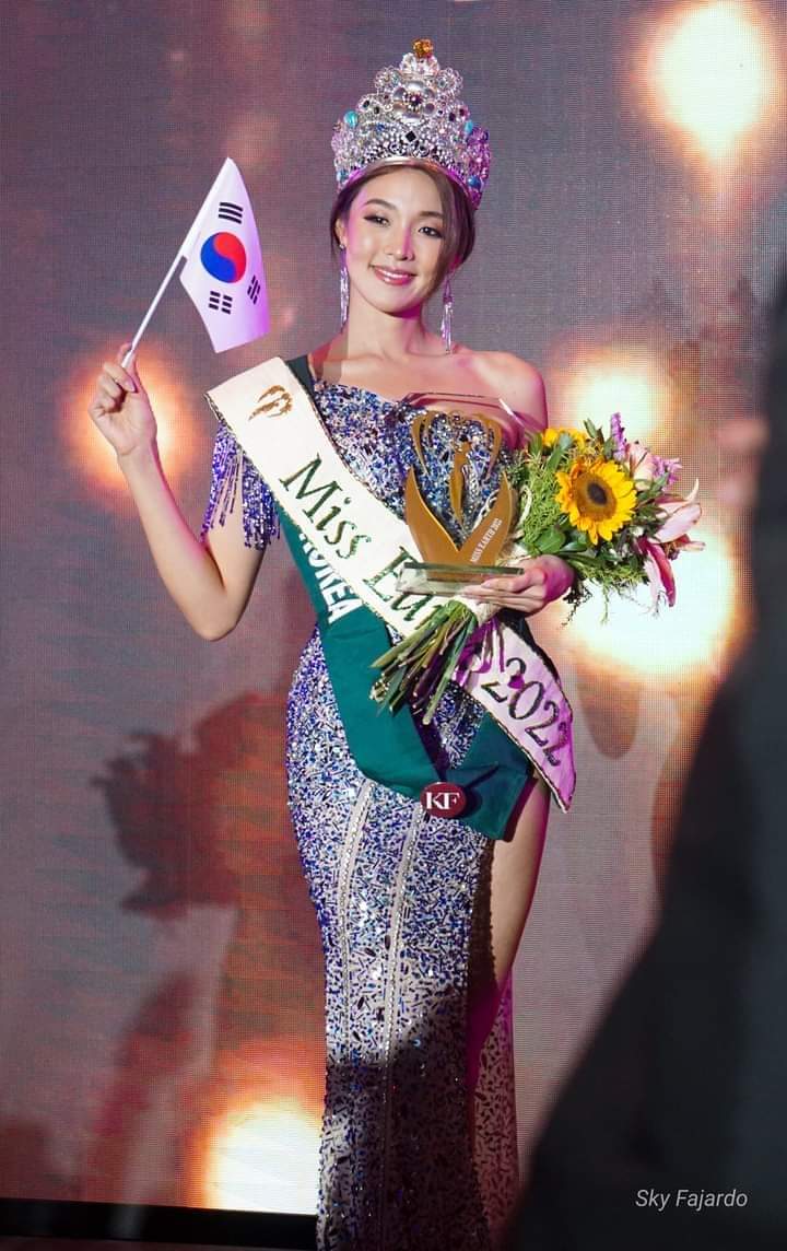 Official Thread of MISS EARTH 2022: Mina Sui Choi of KOREA Fb_25049