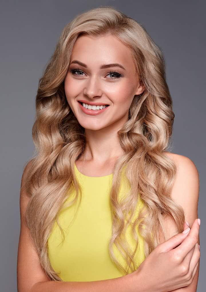 Road to Miss Universe UKRAINE 2018 - KARYNA ZHOSAN wins - Page 2 Fb_i1247
