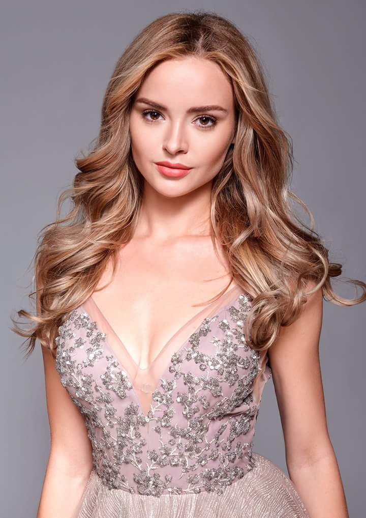 Road to Miss Universe UKRAINE 2018 - KARYNA ZHOSAN wins - Page 2 Fb_i1250