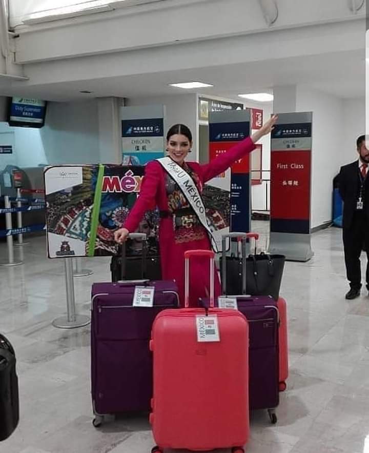 © PAGEANT MANIA © MISS UNIVERSE 2018 - OFFICIAL COVERAGE Finals - Page 3 Fb_i5560