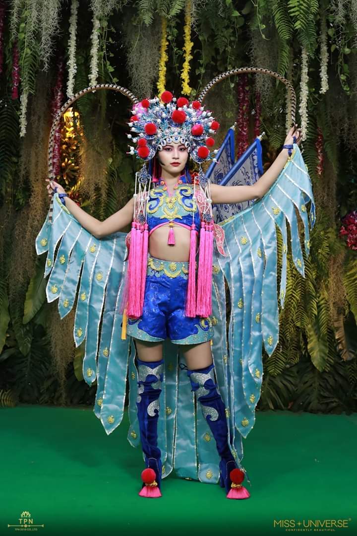 Miss Universe 2018 @ NATIONAL COSTUMES - Photos and video added - Page 4 Fb_i5731