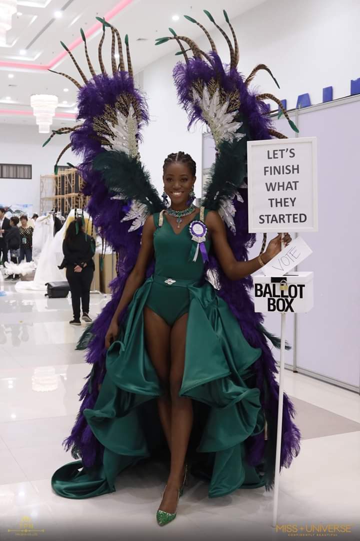 Miss Universe 2018 @ NATIONAL COSTUMES - Photos and video added - Page 4 Fb_i5741