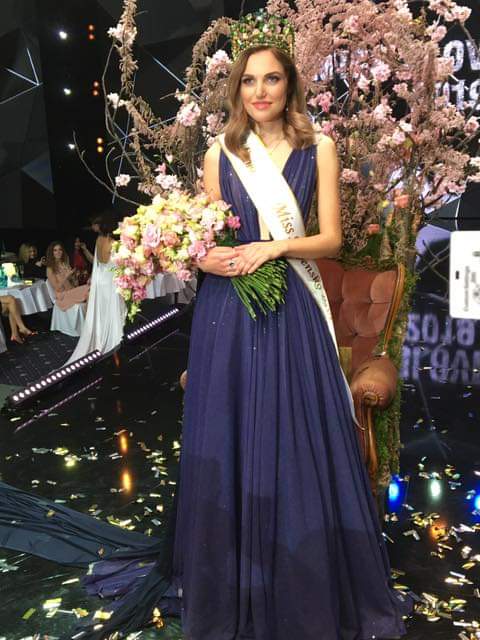 Miss Slovensko 2019 is Frederika Kurtulikova - Page 4 Fb_i7993