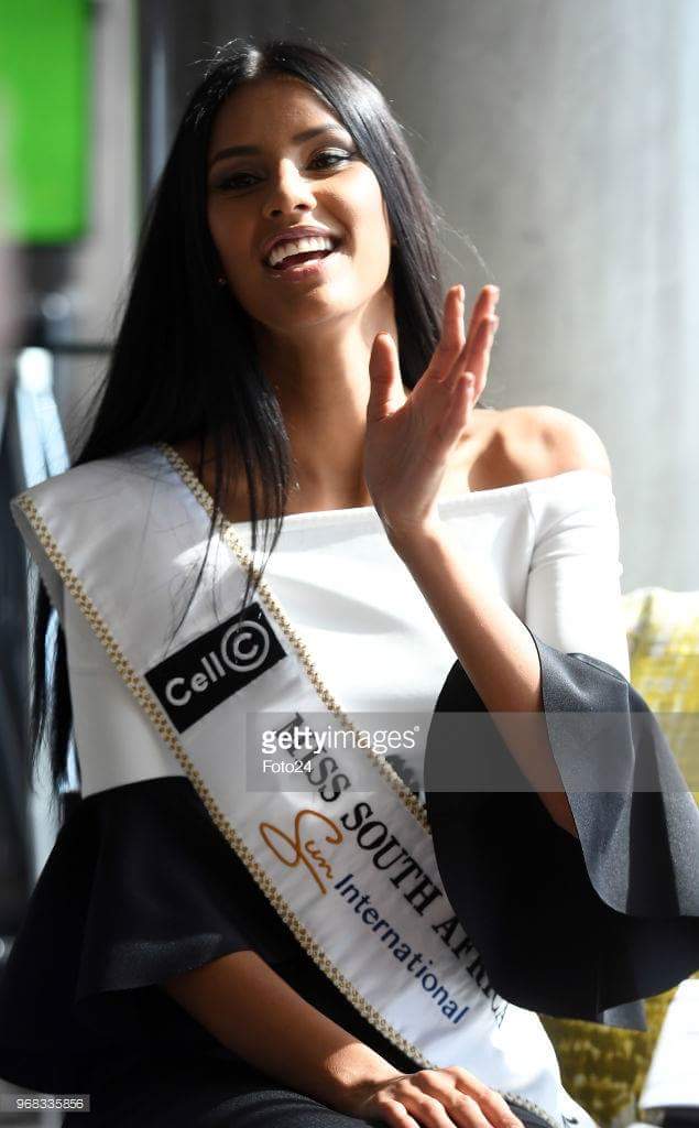 Tamaryn Green (SOUTH AFRICA 2018) - Page 2 Fb_img86