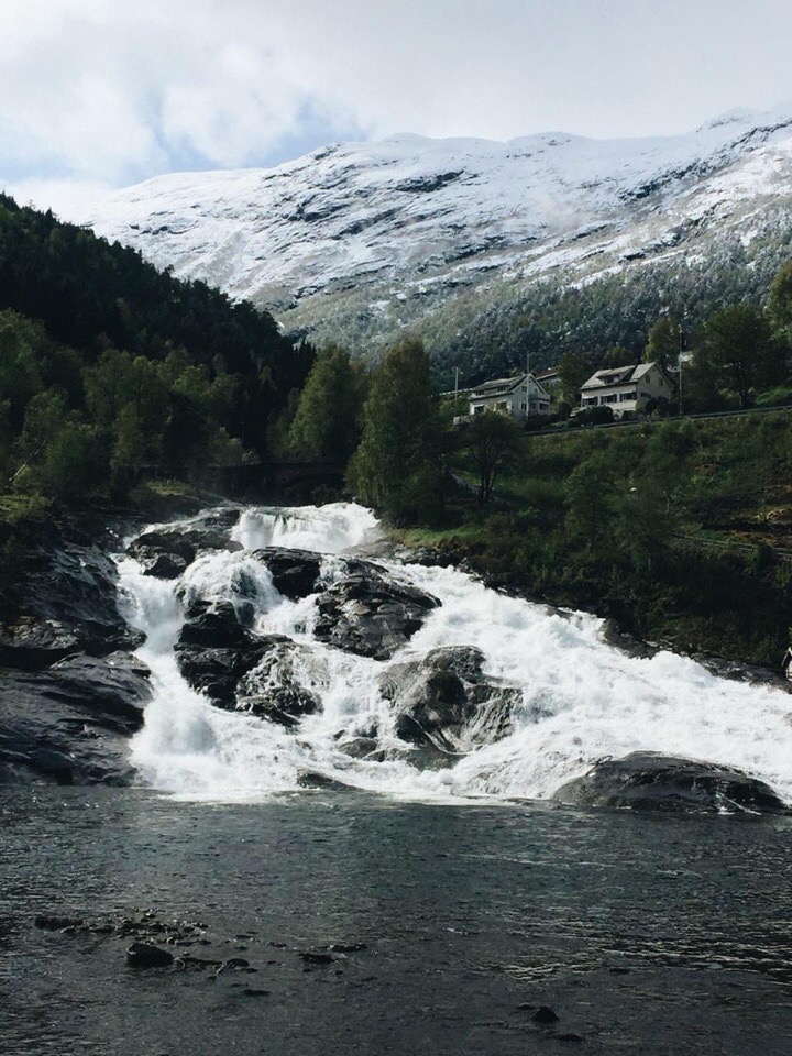 Роскошные пейзажи Норвегии - Страница 9 Ee-im_10