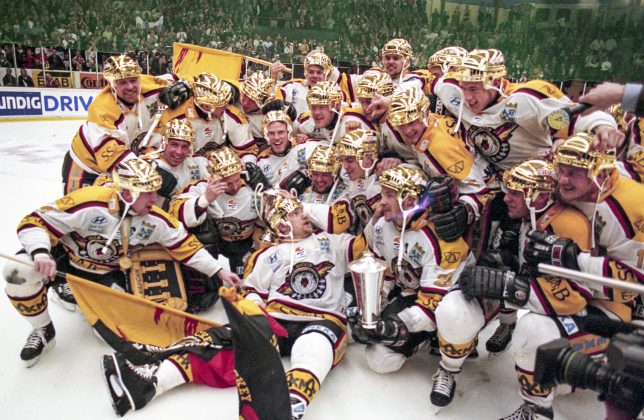 Minnesvärda Luleå Hockey stunder - Sida 2 Smguld10