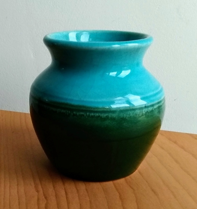 Small blue and green vase Img_2023