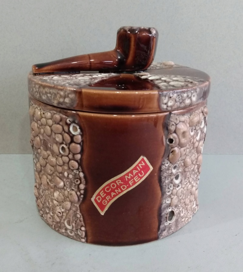 Pipe topped tobacco jar Img_2251