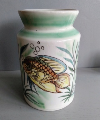 Hand painted fish vase - Aldo Cremona, Villa Bologna Pottery, Malta  Img_2359