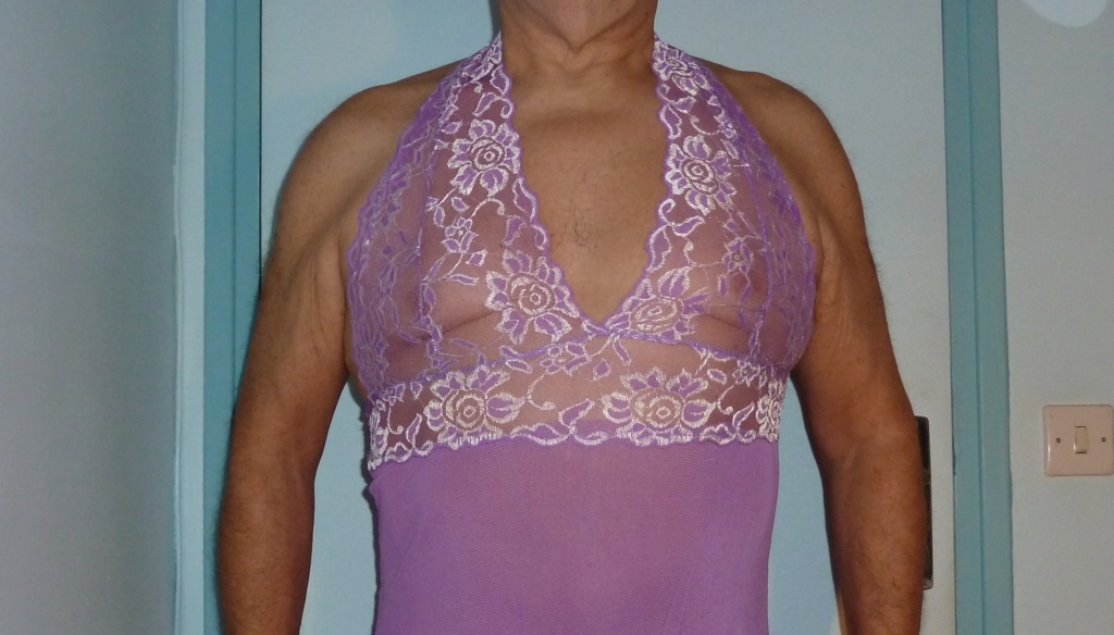 Dévoilez vos tétons habillés de lingerie P1050680