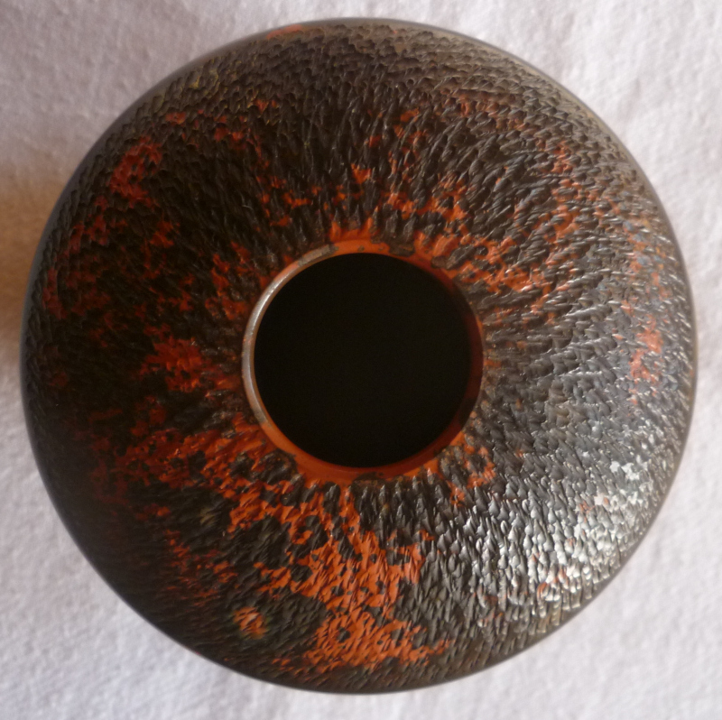 Smooth Chattered Ovoid Vase - Loïc GAIGNART, France Orange12