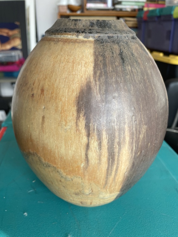 Studio Pottery Vase Brown Drip Glaze Black Signature Beehive Vintage B5411f10