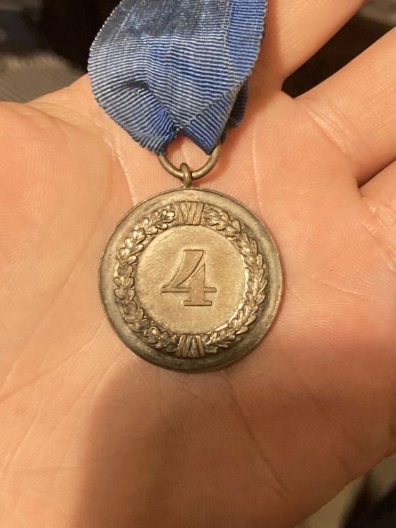 Médaille 4ans de service wehrmacht  Ccc8b610