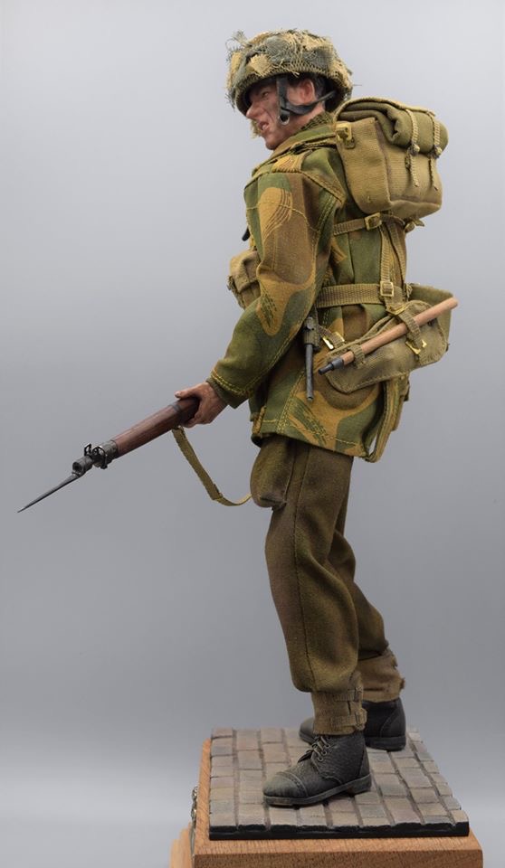 British Paratrooper, Arnhem  55bf2810