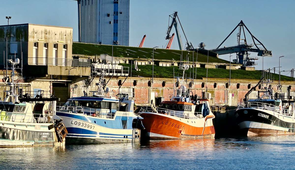 [Vie des ports] LE PORT DE LORIENT VOLUME 004 - Page 23 _co10846