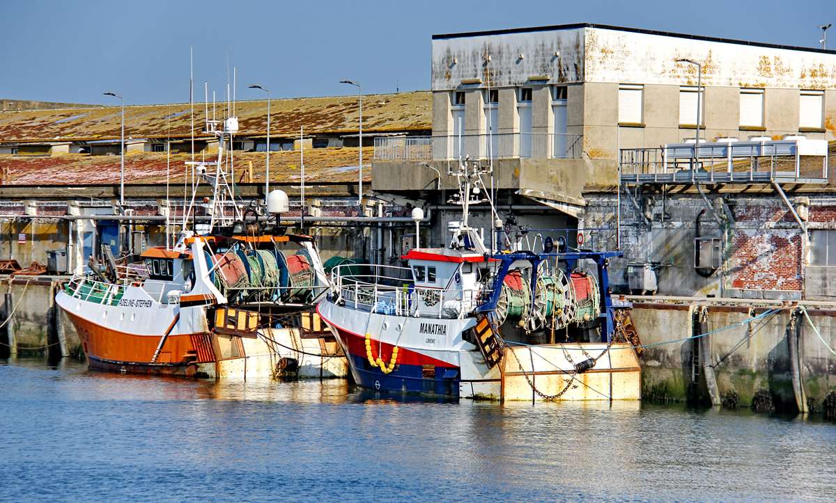 [Vie des ports] Quelques bateaux de pêche (sur nos côtes Françaises) - Page 23 _co20127