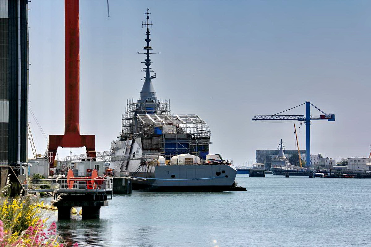 [Les ports militaires de métropole] Port de LORIENT - TOME 2 - Page 2 _co20681