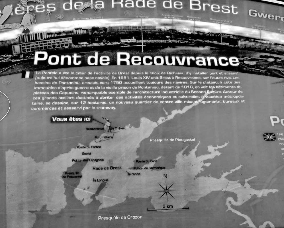 [Les ports militaires de métropole] Port de BREST - TOME 3 - Page 40 _co38661