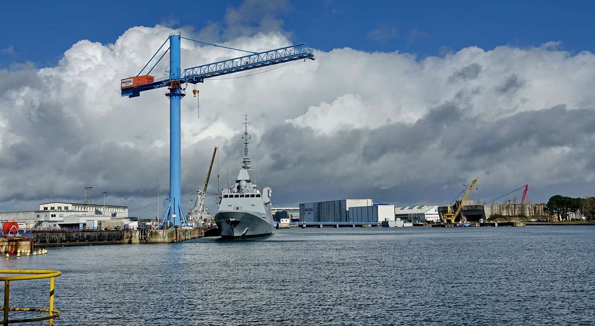 [Les ports militaires de métropole] Port de LORIENT - TOME 1 - Page 34 _cop9167