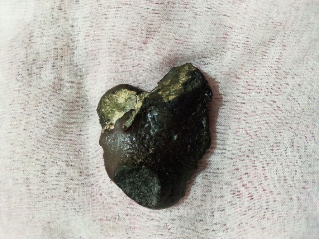 Meteorite à identifier le type Img-2012