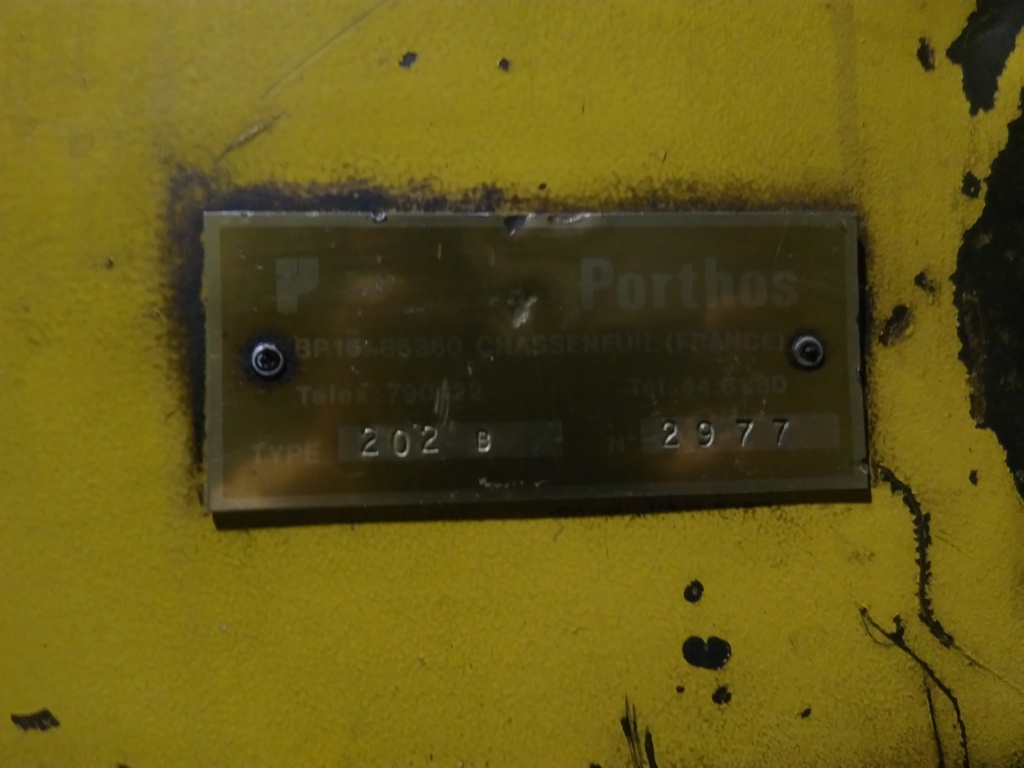 Porthos 202 B chariot élévateur, pont ar Img_2010