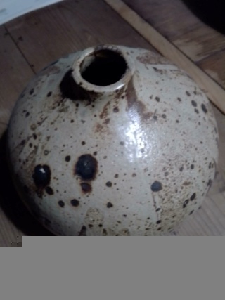 Vase boule grès pyrité - signé Dauphine Scalbert ?? Img_2031