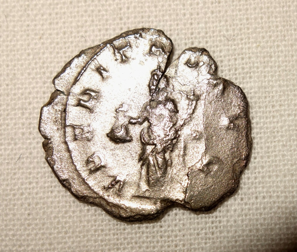 Monnaie romaine 10 Sans_t32