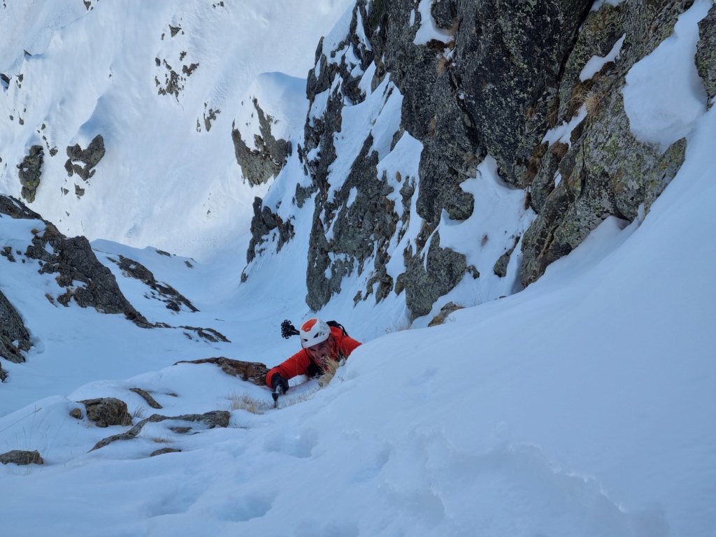 couloir "Article Nou". 20230141