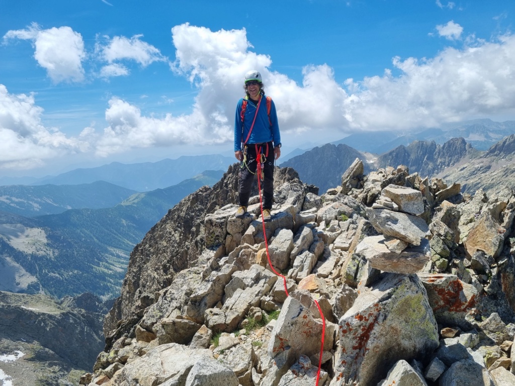 Gneiss XXL du Cougourdon 20230728