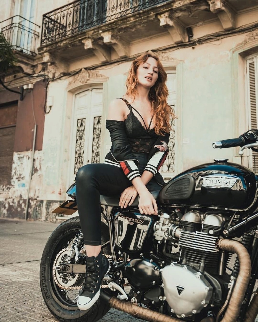 Babes & Bikes - Page 13 Oct20-34