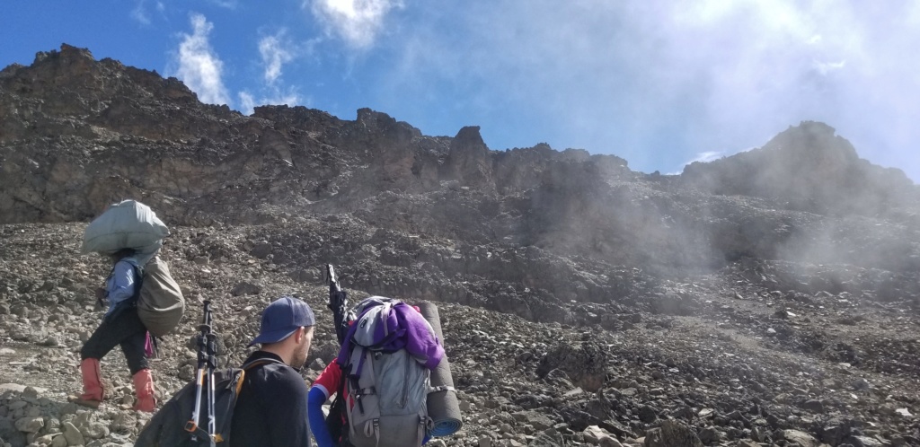 Montée du Kilimanjaro ^5895m 20181268