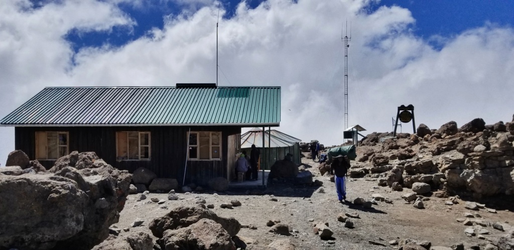 Montée du Kilimanjaro ^5895m 20181270