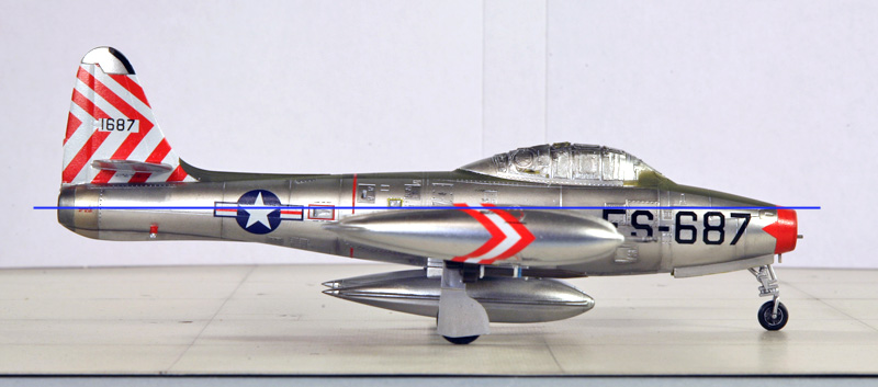 Republic F-84 E (&G) "Thunderjet"  [1:72  HOBBY BOSS] - Page 2 Img_9962