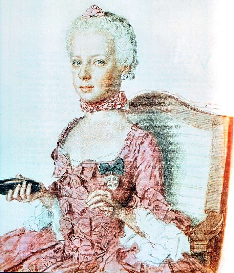 Objets inspirés par Marie Antoinette - Page 2 Ma_jeu10