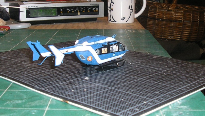 [REVELL] EUROCOPTER EC145 Gendarmerie Réf 04653 P1010115