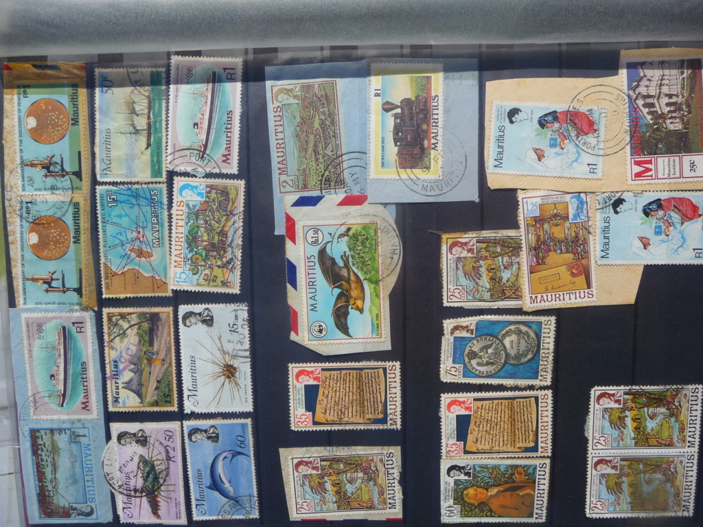 vente albums de timbres (en cours...) P1280213